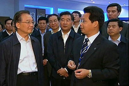 原國務院總理溫家寶在時任廣東省委書記汪洋、省長黃華華等省市領導陪同下視察航盛，勉勵航盛“要有更大的作為”。
